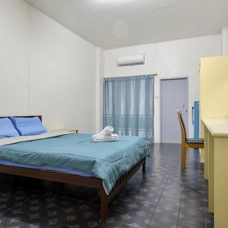Monta Apartment Bang Saen Luaran gambar